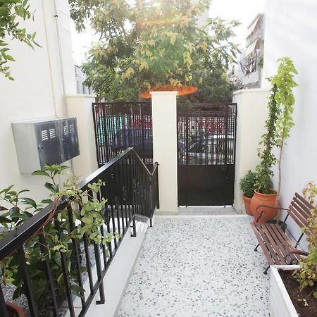 Live In Athens, Thiseio Historic House Atenas Exterior foto