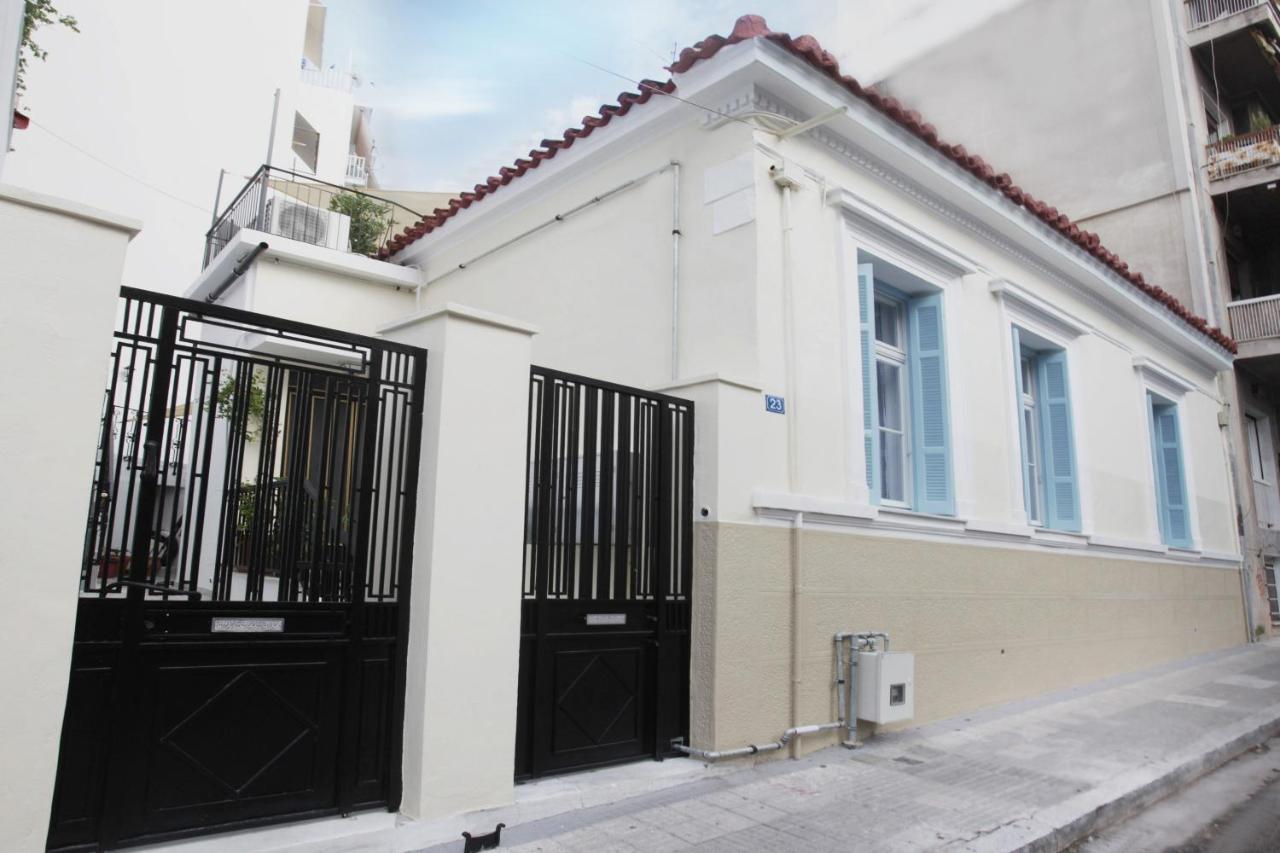 Live In Athens, Thiseio Historic House Atenas Exterior foto
