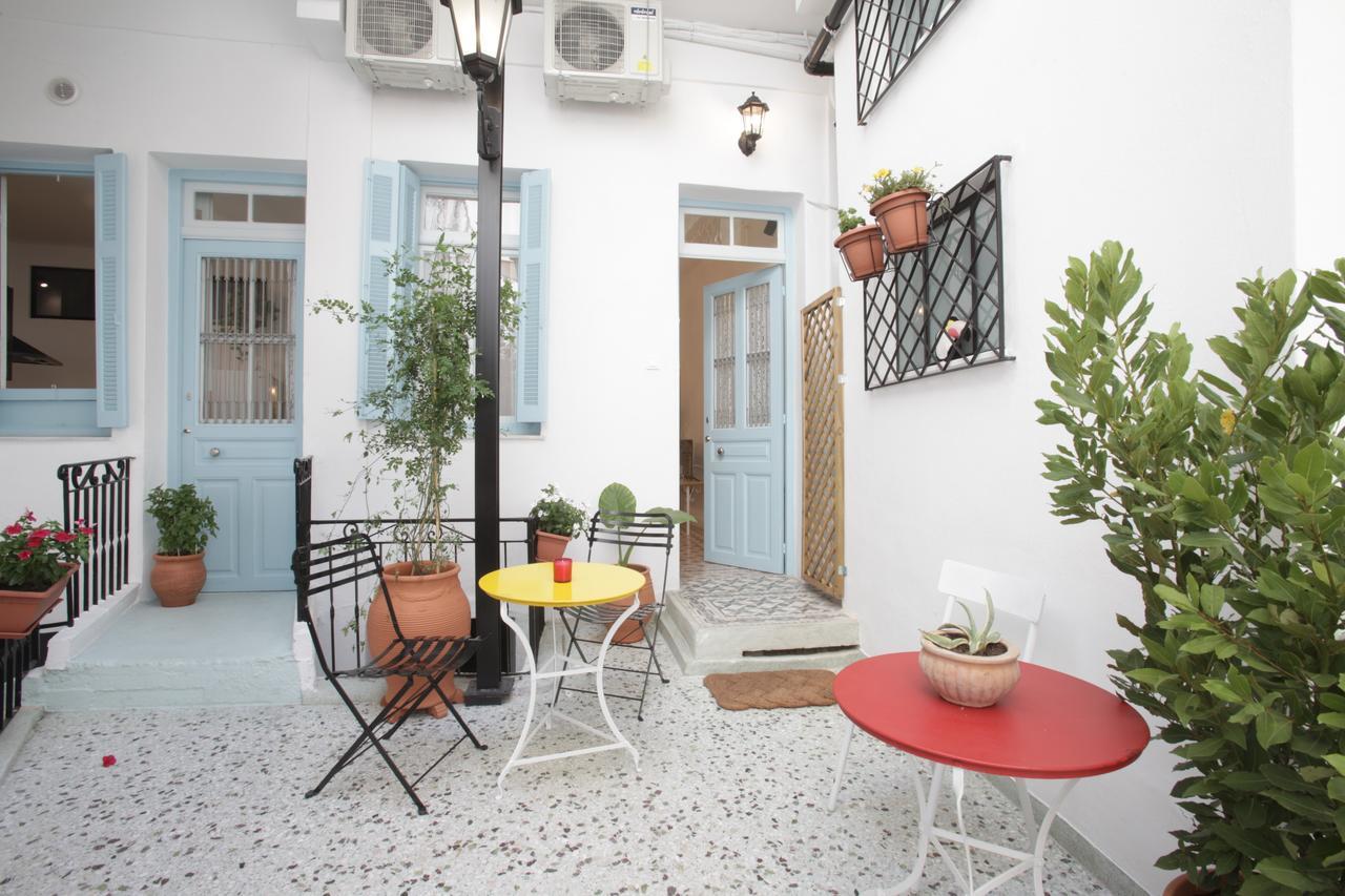Live In Athens, Thiseio Historic House Atenas Exterior foto